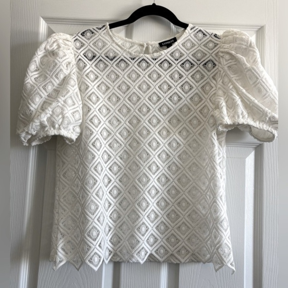 NWT Express Diamond Pattern Lace Blouse